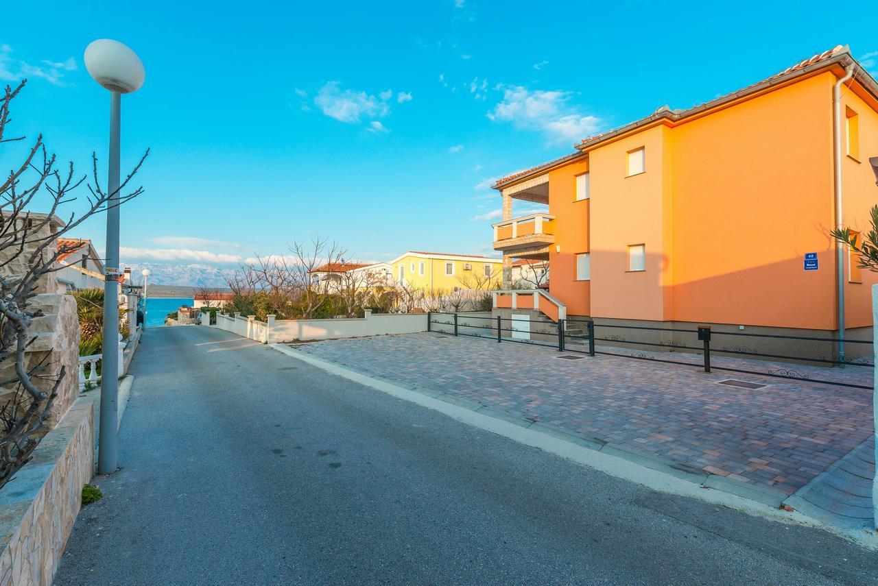 Apartments Kovacevic Vir Exterior foto